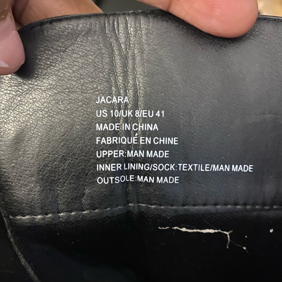 🖤BRAND NEW🖤 BLOCK HEELED BOOT - Picture 4 of 5